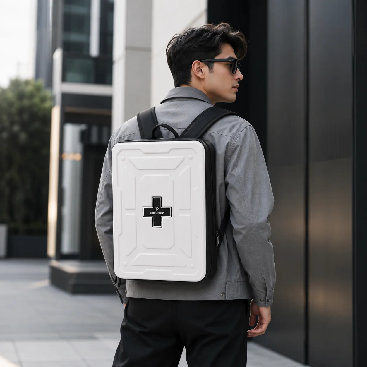 LOUIS POLO AeroShield Hard-Shell Business Backpack